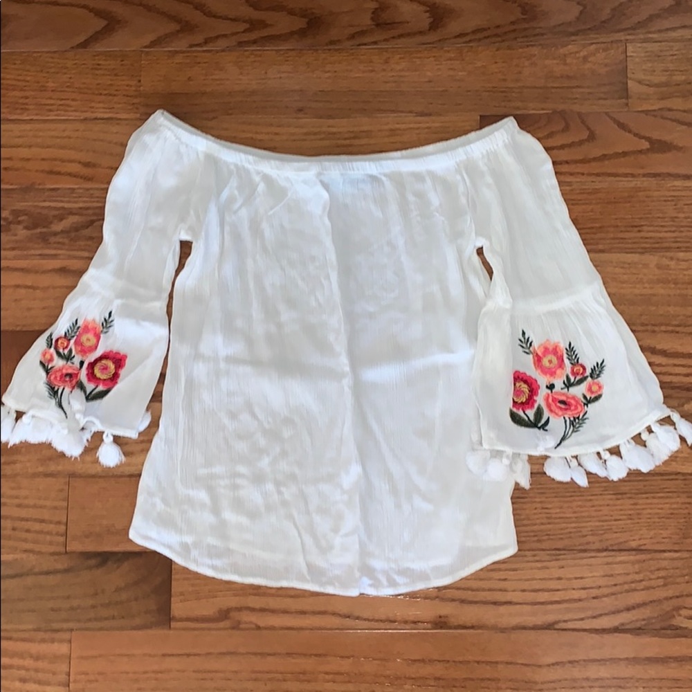 white off the should top